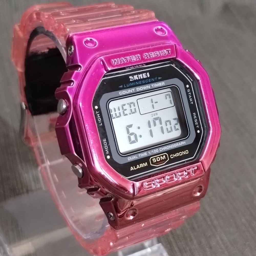 SKMEI Luminescent Sport Digital Chronograph Watch ~Works Great ~ New Battery